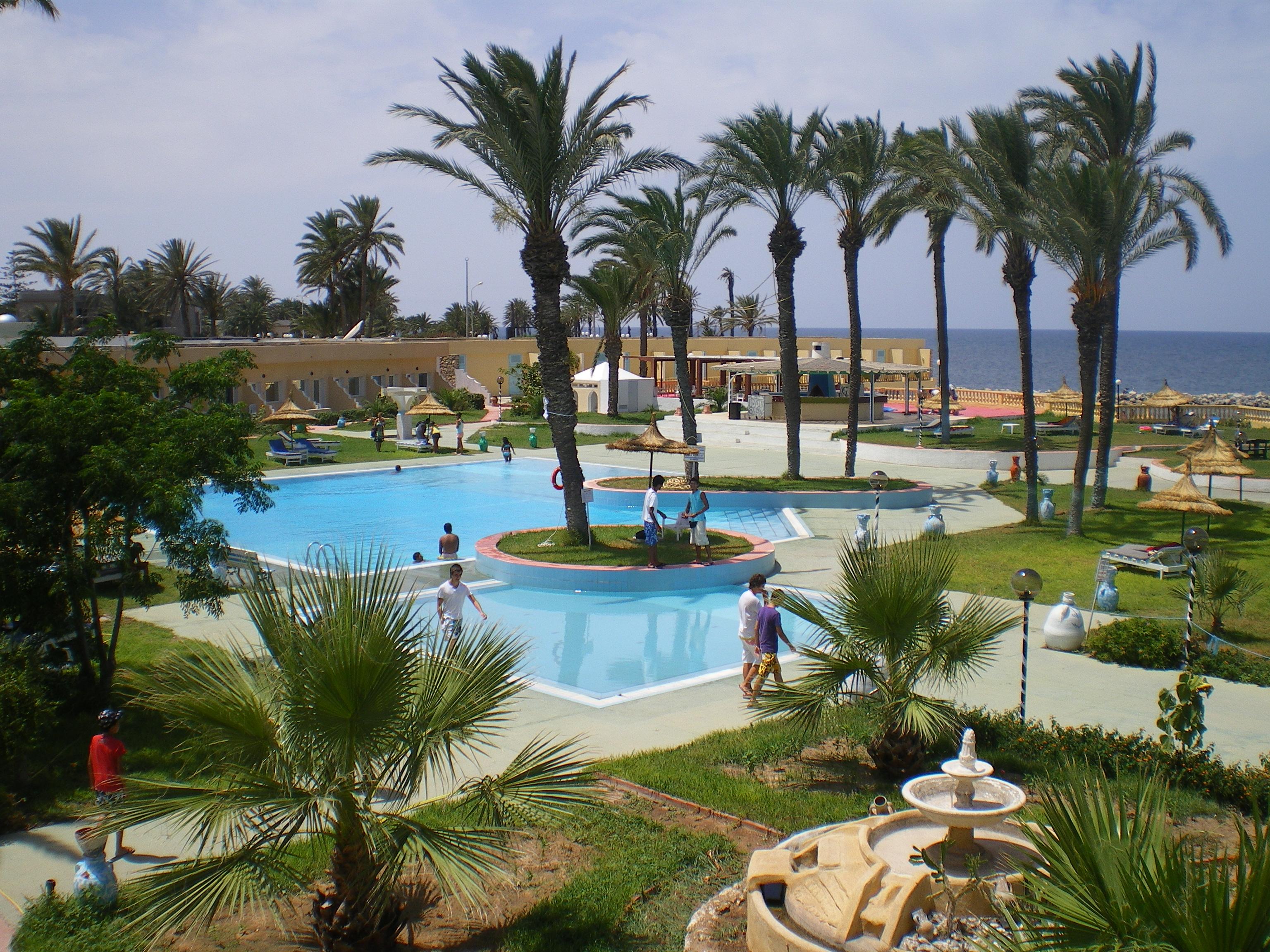 Hotel Les Palmiers Monastir Esterno foto