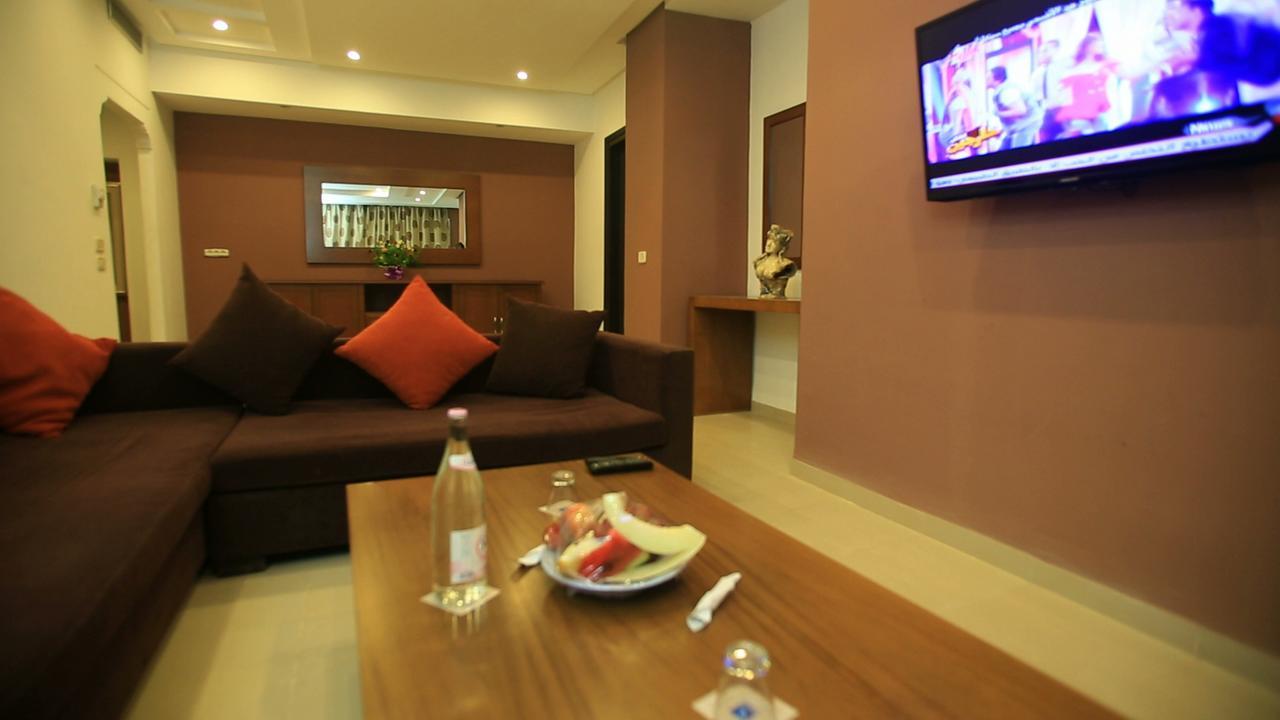 Hotel Les Palmiers Monastir Esterno foto