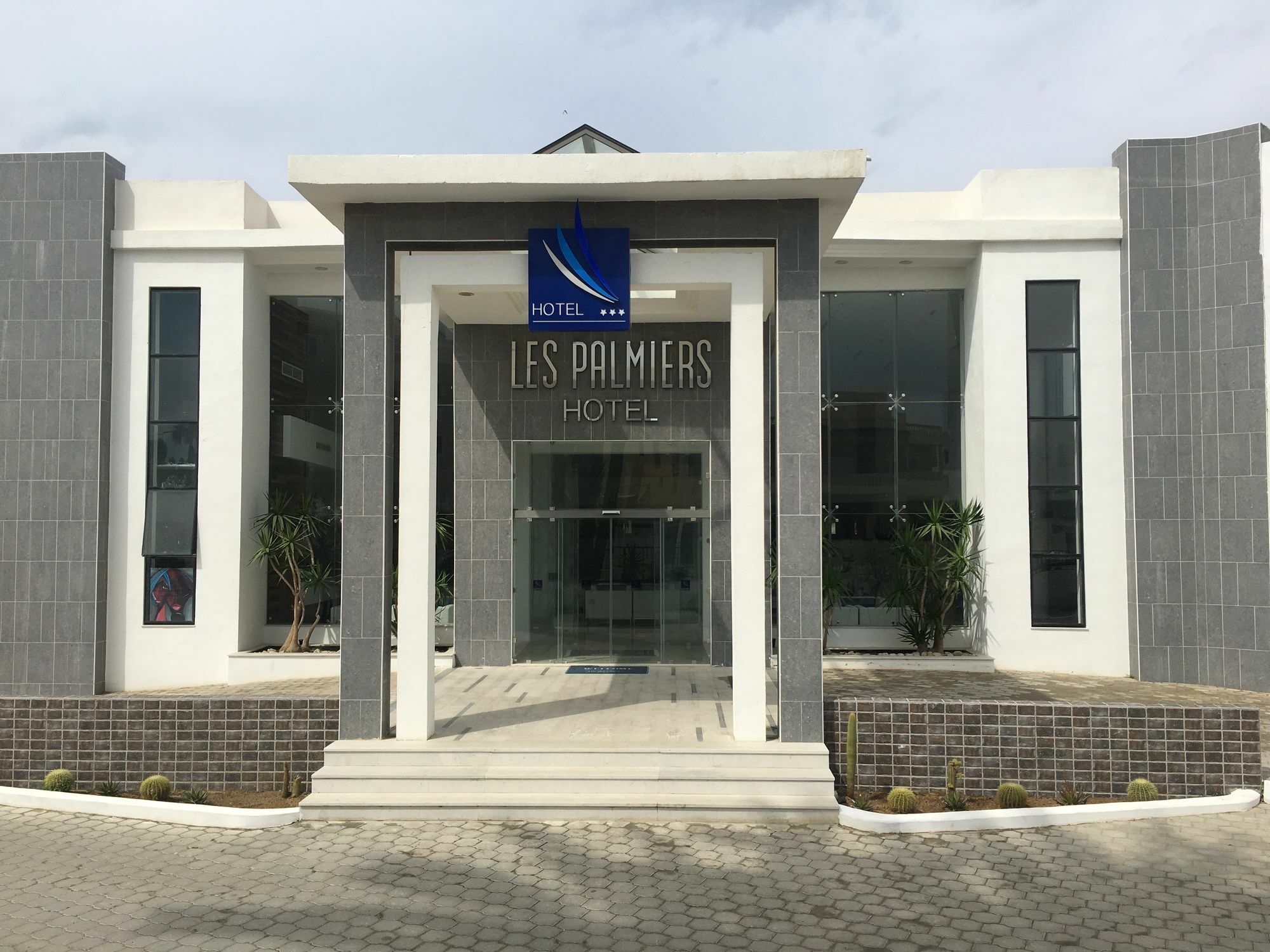 Hotel Les Palmiers Monastir Esterno foto